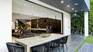 Interior - Private LA Retreat w/ Pool, Hot Tub & Fire Pit Near Melrose Ave The Martel House by Avantstay (Los Angeles)