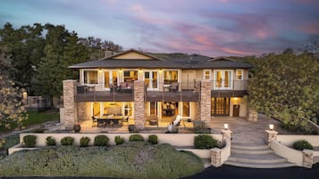 House (Multiple Bedrooms) | Exterior