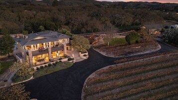 House (Multiple Bedrooms) | Interior