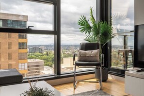 Interior - Stylish CBD Apartment Near Theatres & MCG (Melbourne)