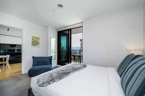2 slaapkamers, een strijkplank/strijkijzer, wifi, beddengoed