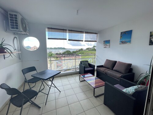 Studio avec vue sur la Marina