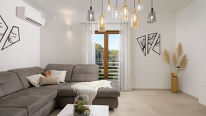 TV - Villa Magnus Vareški (Istria - Veliki Vareški) (Veliki Vareški)