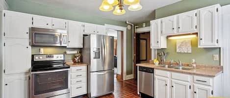 Microwave, oven, stovetop, dishwasher