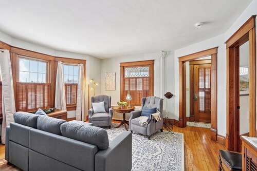 Charming, Historic Farmhouse near Madison