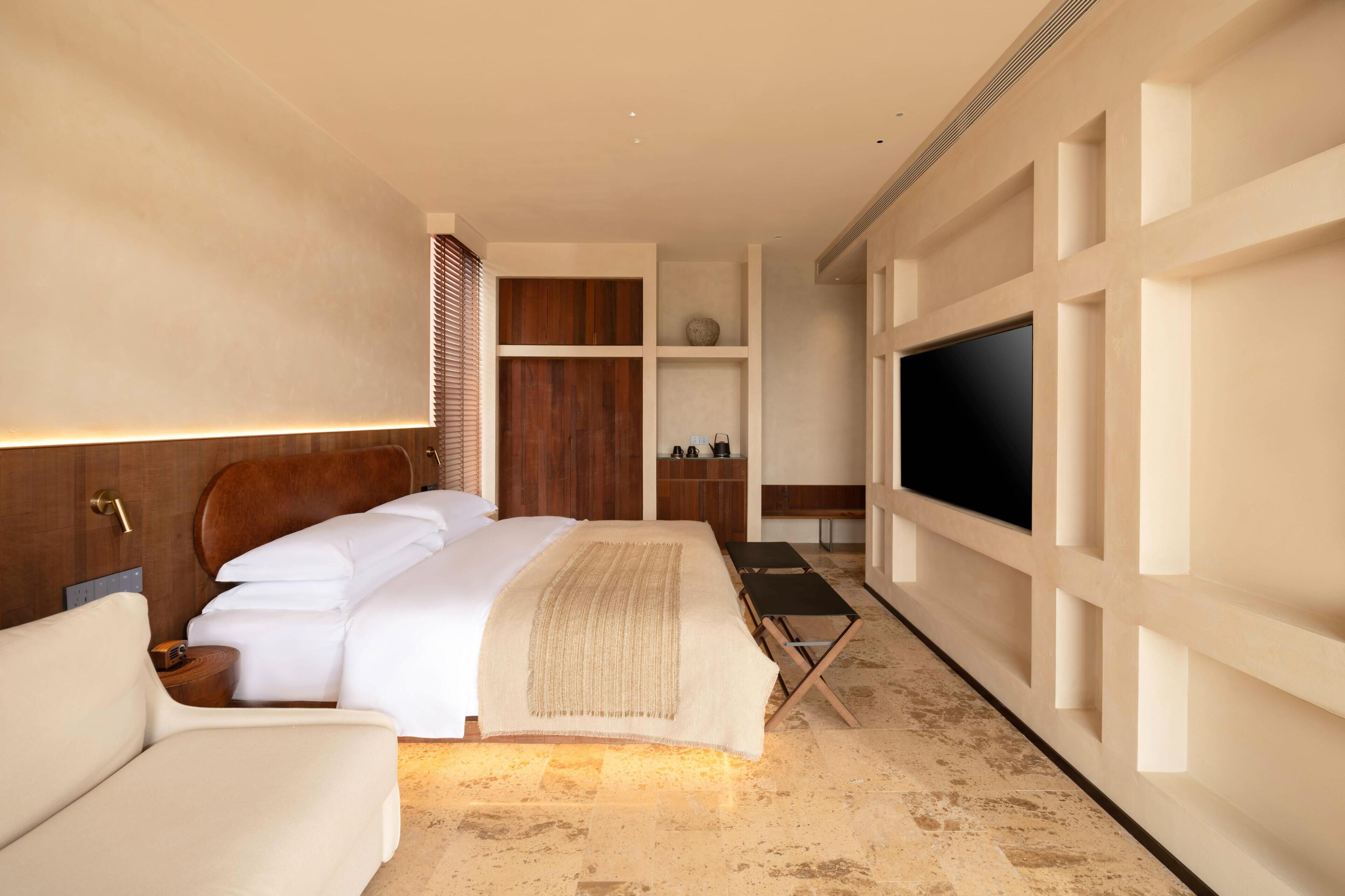 Suite panorámica, patio, vistas al mar