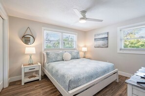 2 bedrooms, iron/ironing board, WiFi, bed sheets - Canal Front, Dockside Paradise by SeaBreeze Vacation (Anna Maria)