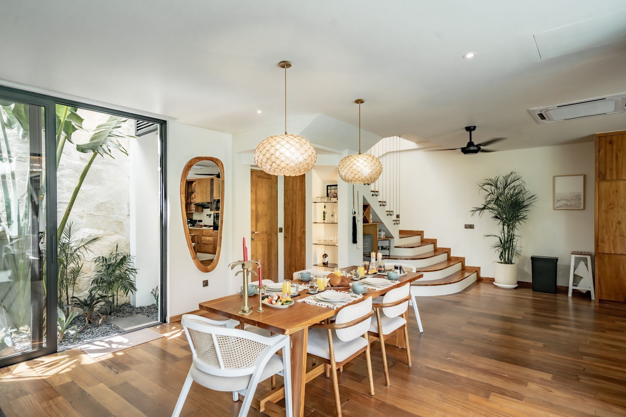 Vila superluxo, 3 quartos, vista para a piscina | Sala de jantar