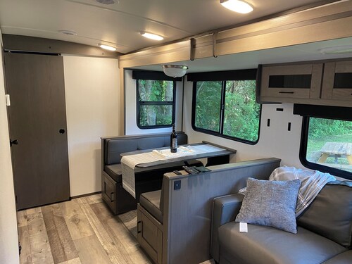 Reconnect with nature at this unforgettable escape.