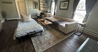Welcoming 1BR Apt in the Heart of Downtown Circleville