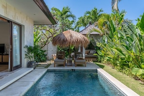 Pool - Villa Athena One - Where Romance Meets Relaxation (Denpasar)