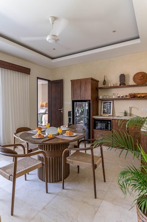 Dining - Villa Athena One - Where Romance Meets Relaxation (Denpasar)