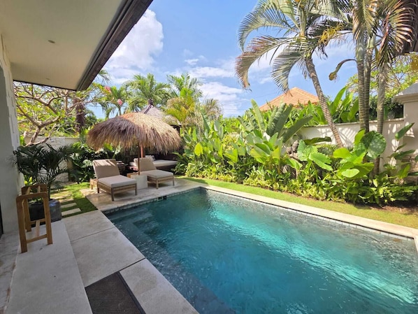 Pool - Villa Athena One - Where Romance Meets Relaxation (Denpasar)