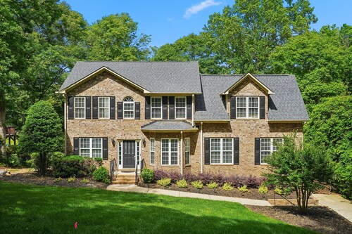 3 Story Waterfront Brick Home w Brand New Pool/Spa, foosball, ping pong and much more