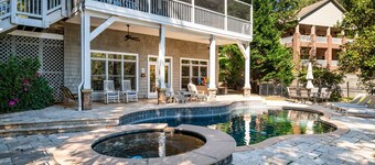 Memory Maker - Beautiful Waterfront Home - Pool/Spa/Kayaks/Fire Pit