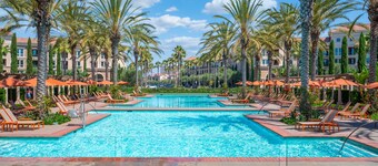 Elegant New 2BR Luxury Home in Irvine