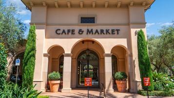 DĂ©tail de lâextĂ©rieur