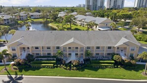 Exterior - 2/2 Condo in Wiggins Lake, Available Now! (Naples)