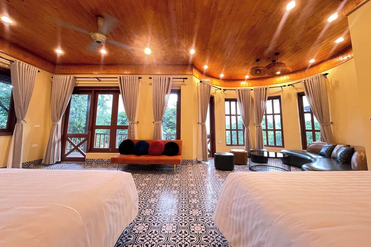 Escritorio y wifi gratis