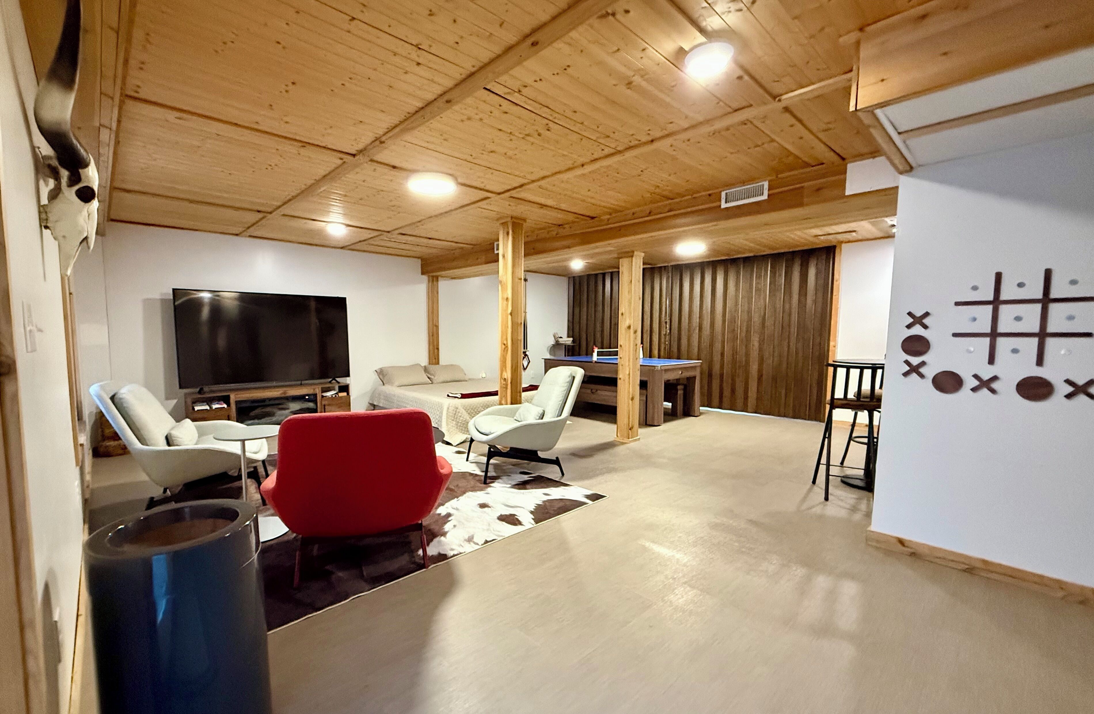 4 chambres, bureau, fer et planche à repasser, accès au Wi-Fi (inclus)