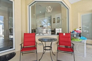 ~ Extra 2 Places for Relaxation! ~ - Cozy Escape: North Port 3BR with Heated Pool (North Port)