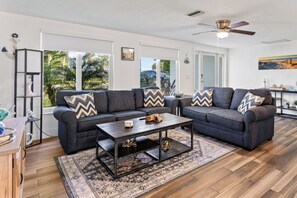 Télévision, cheminée