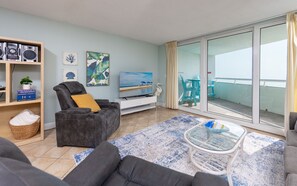TV, books, stereo - Sun Kissed on Perdido Key Beach, indoor pool & gym (Pensacola)