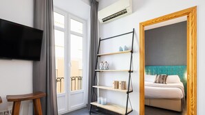 2 chambres, fer et planche à repasser, accès Internet, draps fournis