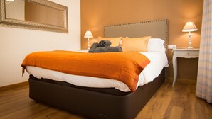 2 bedrooms, iron/ironing board, Internet, bed sheets - H2M Apartment Comfort in historic center (Distrito Centro)