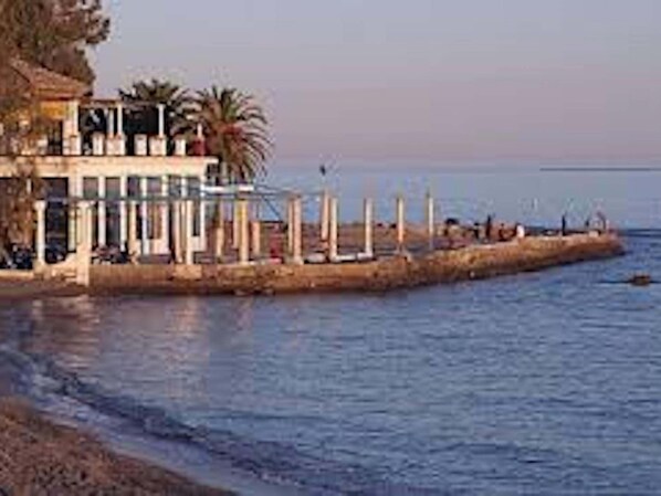 Strand