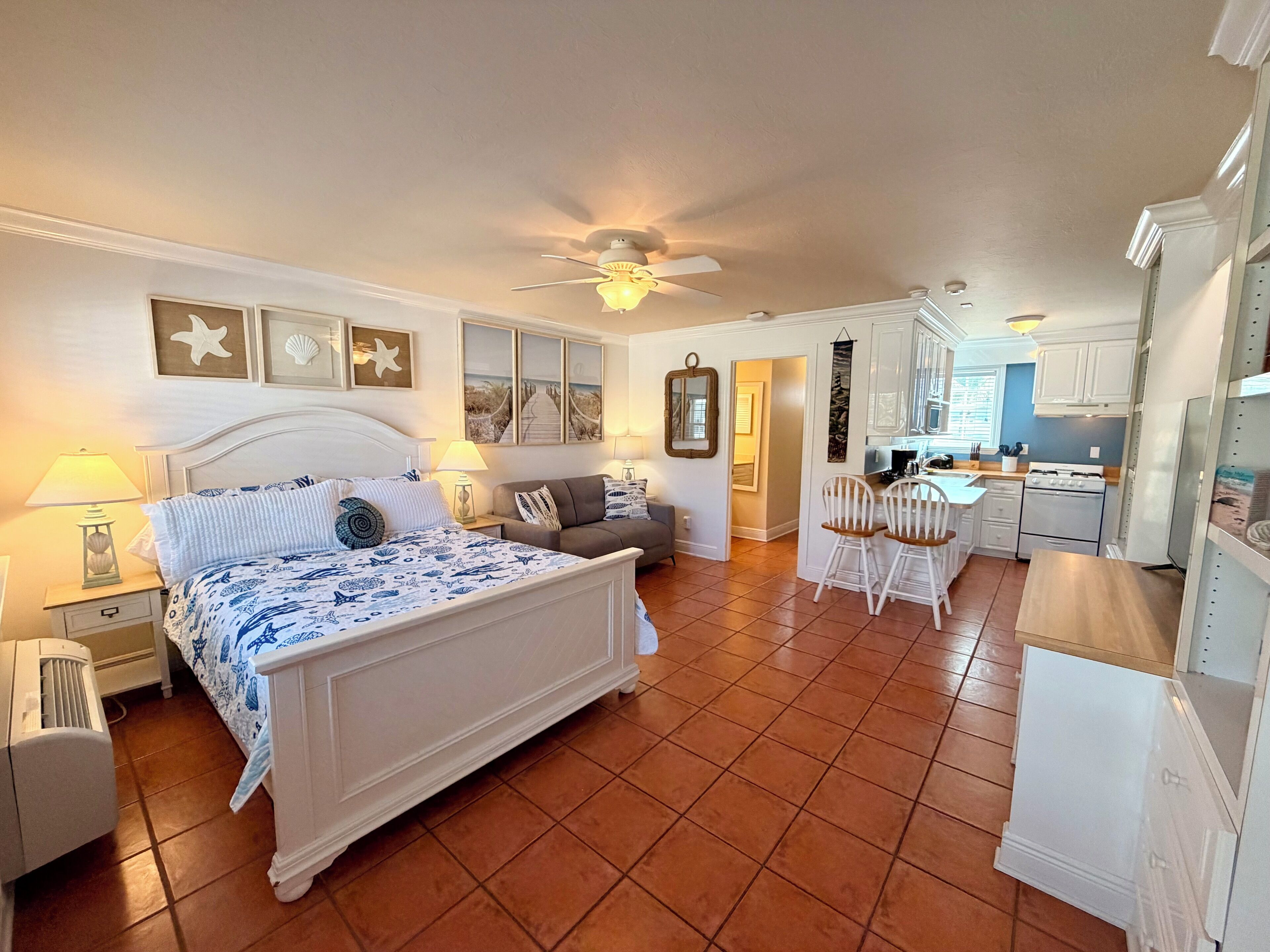 熨斗/熨衣板、WiFi、床单