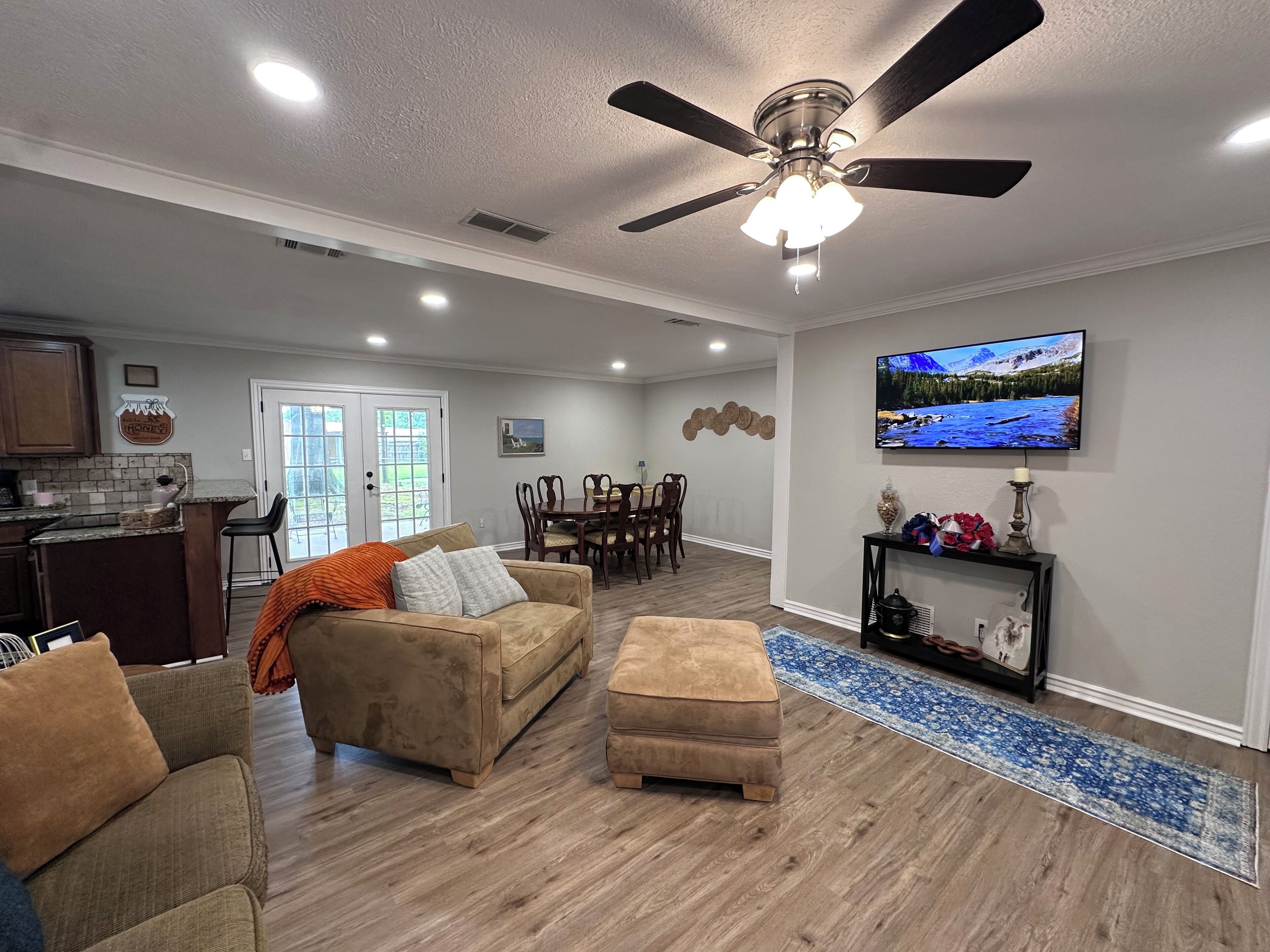 A Quiet Place - King Bed-covered Patio-2 Bath - Texarkana, TX