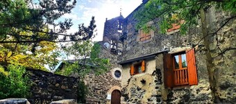 Chalet 5 rooms. 10 people, Garden BBQ, Pool and Fire place