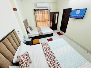Family Quadruple Room - Hotel Grand Shah Kamal Sylhet (Sylhet)