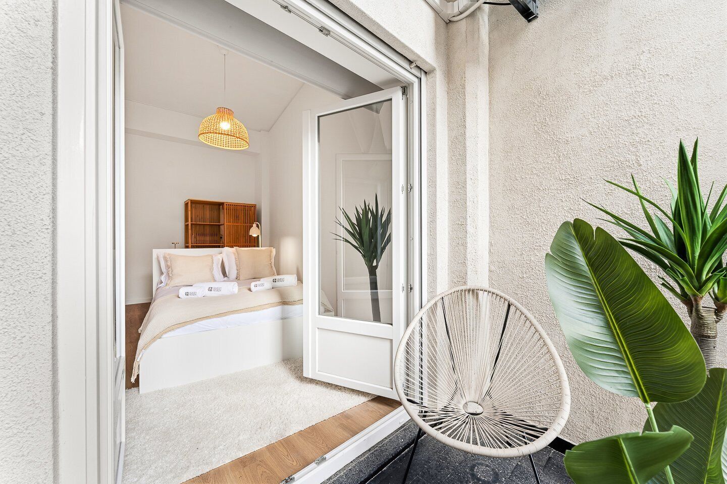 Schreibtisch, Bügeleisen/Bügelbrett, Internetzugang, Bettwäsche