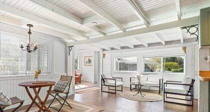 3-bedroom cottage in Harpswell with waterfront access to ash cove