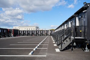 Free self parking - HOTEL R9 The Yard Gamohino (Hino-cho)