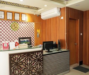 Reception - Hotel Grand Zafran Sylhet (Sylhet)