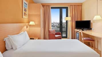 In-room safe, soundproofing, free WiFi, wheelchair access