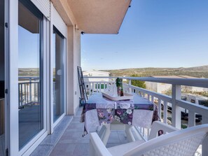Terrace - Beach Vibes by Interhome (Rogoznica)