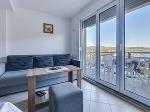 TV - Beach Vibes by Interhome (Rogoznica)