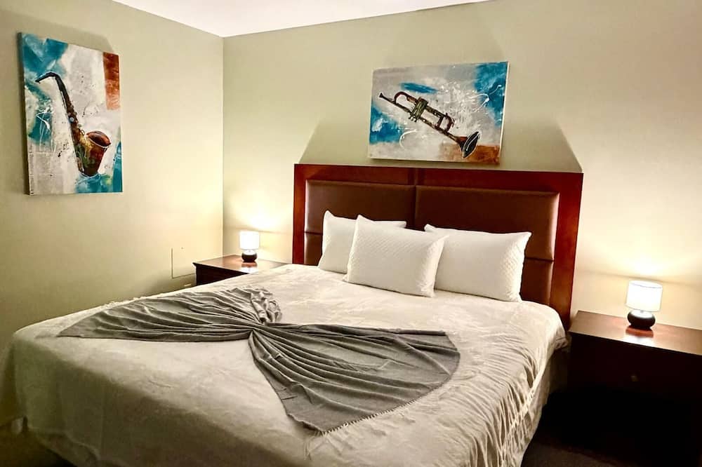 Rocky Mountain Lodge & Suites