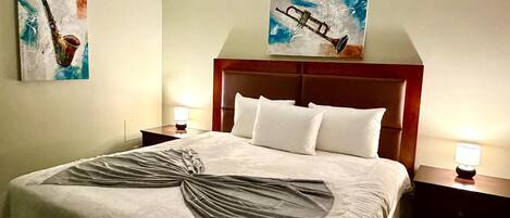 Free WiFi, bed sheets