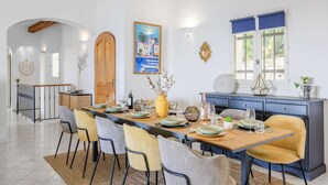 Unclassified image, 5 of 17, button - Sainte Maxime - Amazing sea view villa (STE MAXIME)