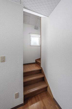Staircase - THE VILLAGE 1001 (Asahikawa)