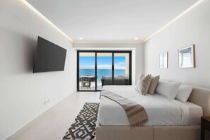 4 bedrooms, desk, iron/ironing board, WiFi - Panarea 5D | Beachfront 4BR + Panoramic Ocean View (Bucerías)