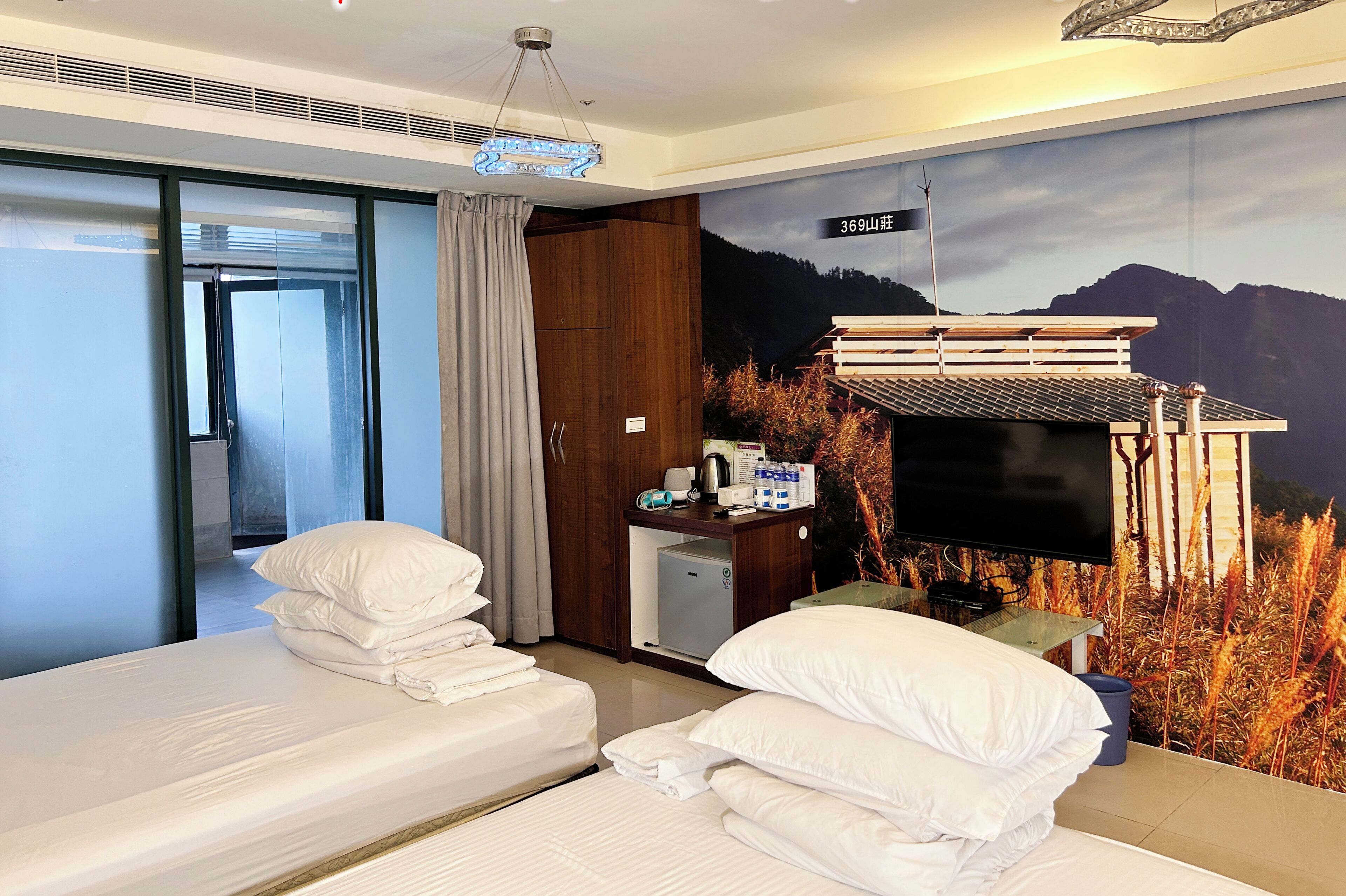 Classic Quadruple Room | Free WiFi