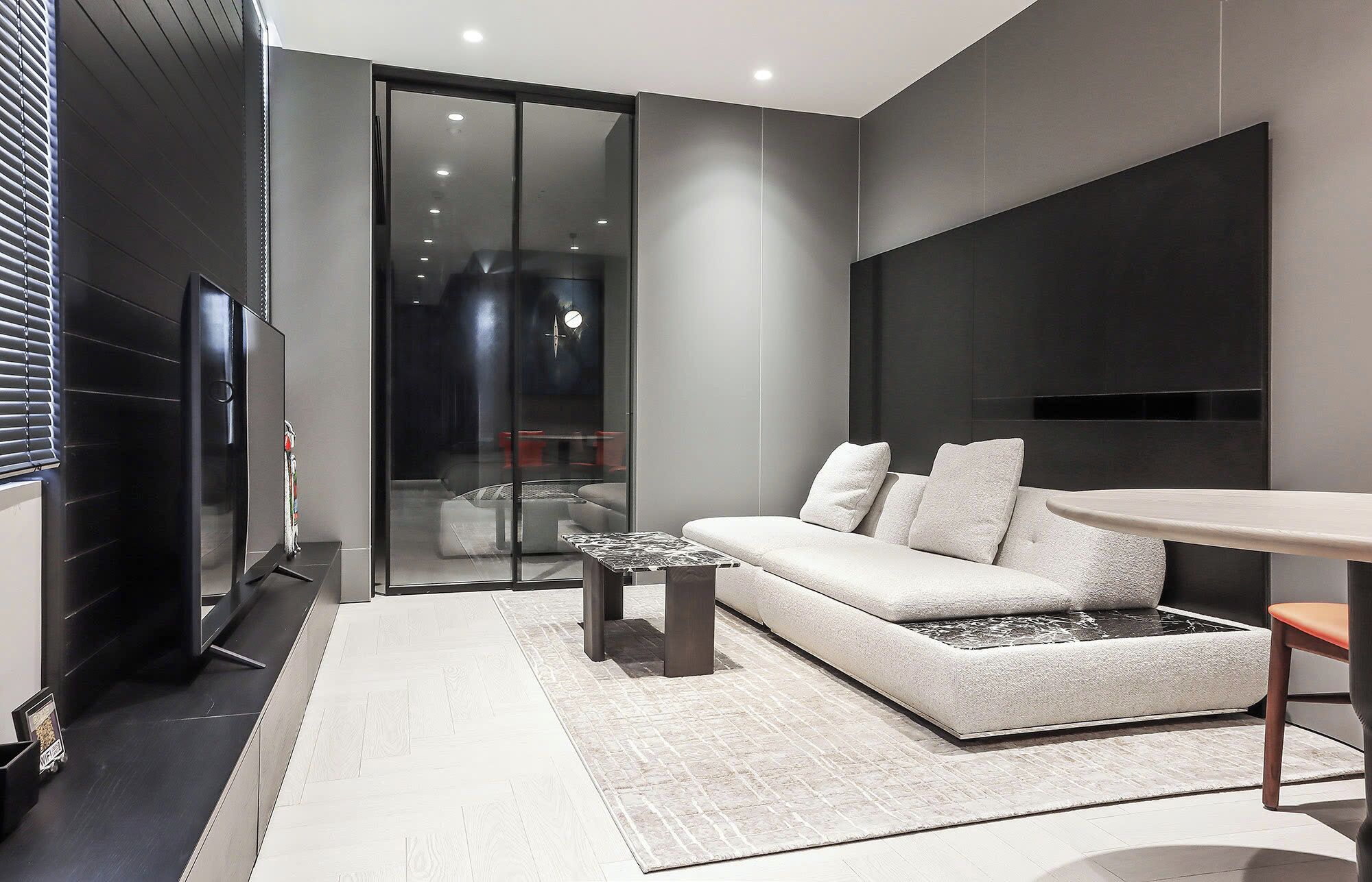 아파트, 시내 전망 | 책상, 암 막 커튼, 다리미/다리미판, 무료 WiFi