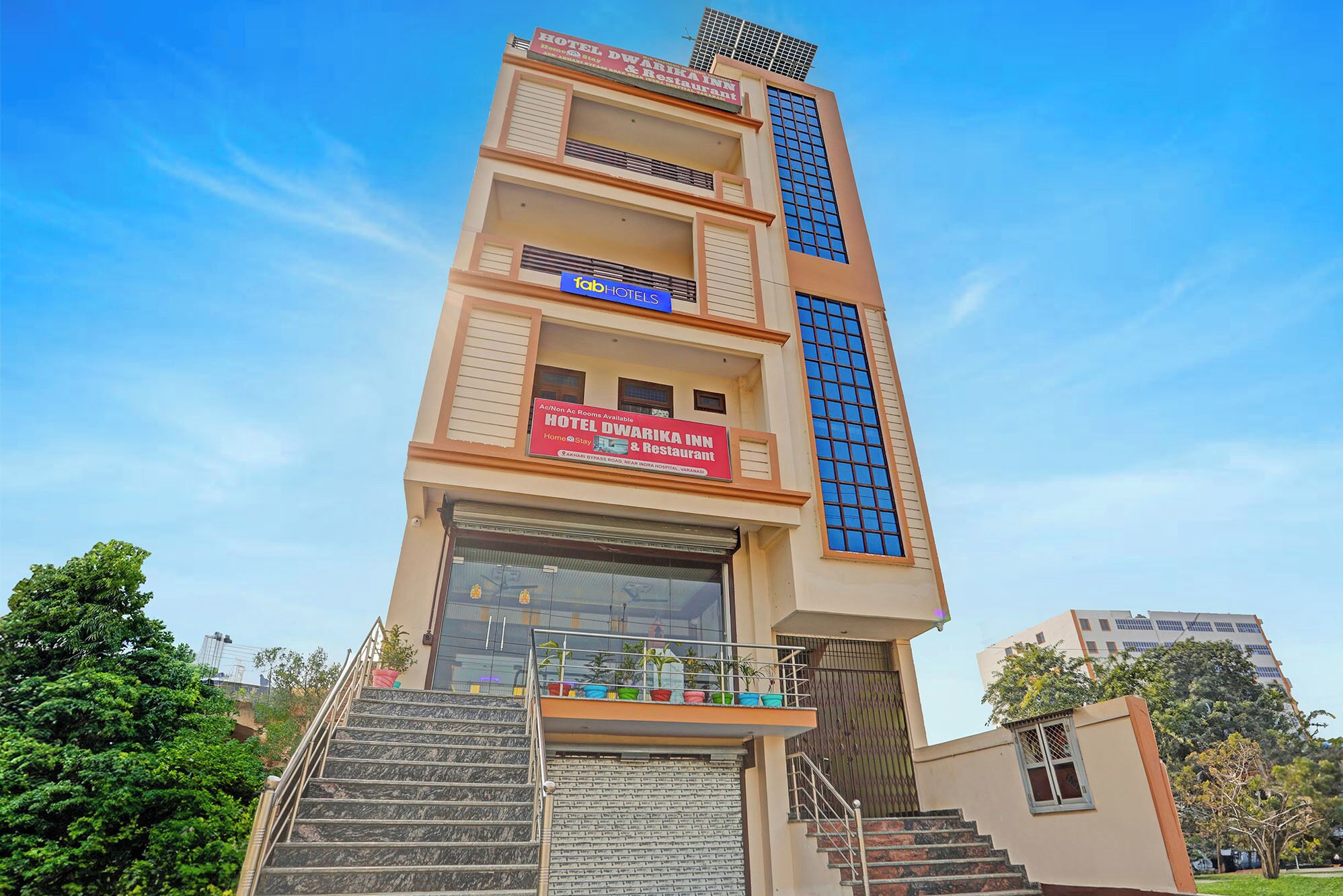 المنشأة من الخارج