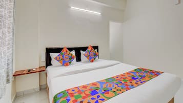 Rom – deluxe | Sengetøy i egyptisk bomull, sengetøy av topp kvalitet og safe på rommet